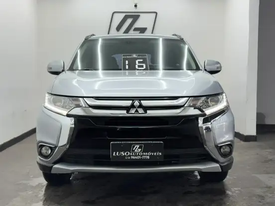 MITSUBISHI-OUTLANDER-2015