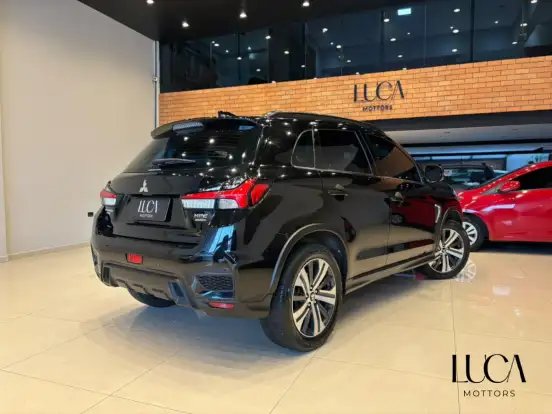 MITSUBISHI-OUTLANDER-2.0 MIVEC GASOLINA HPE AUTOMÁTICO MITSUBISHI-OUTLANDER-2021