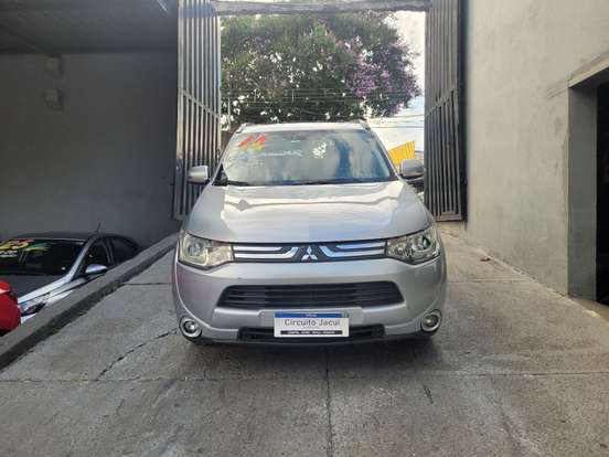 MITSUBISHI-OUTLANDER-2.0 16V GASOLINA 4P AUTOMÁTICO MITSUBISHI-OUTLANDER-2013