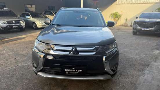 MITSUBISHI-OUTLANDER-2.0 16V GASOLINA 4P AUTOMÁTICO MITSUBISHI-OUTLANDER-2015