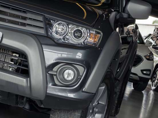 MITSUBISHI-PAJERO-3.2 OUTDOOR 4X4 16V TURBO INTERCOOLER DIESEL 4P AUTOMÁTICO MITSUBISHI-PAJERO-2016