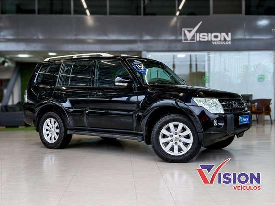 MITSUBISHI-PAJERO FULL-2011