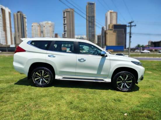 MITSUBISHI-PAJERO SPORT-2019