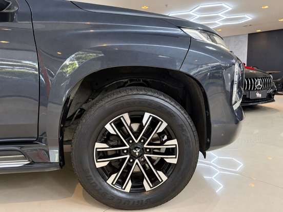 MITSUBISHI-PAJERO SPORT-2.4 16V MIVEC TURBO DIESEL HPE AWD AUTOMÁTICO MITSUBISHI-PAJERO SPORT-2021