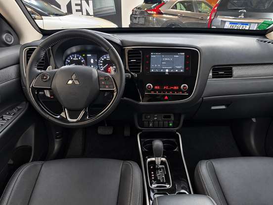 MITSUBISHI-PAJERO SPORT-2021
