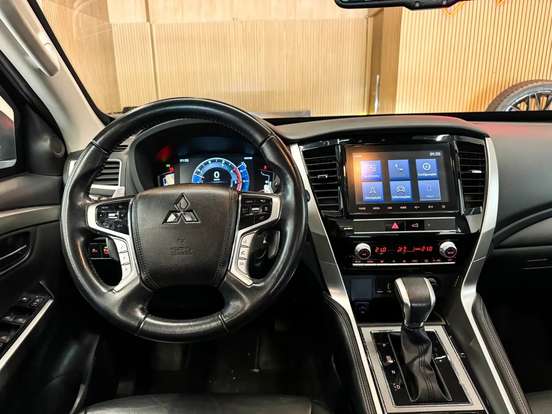 MITSUBISHI-PAJERO SPORT-2.4 16V MIVEC TURBO DIESEL HPE-S AWD AUTOMÁTICO MITSUBISHI-PAJERO SPORT-2021