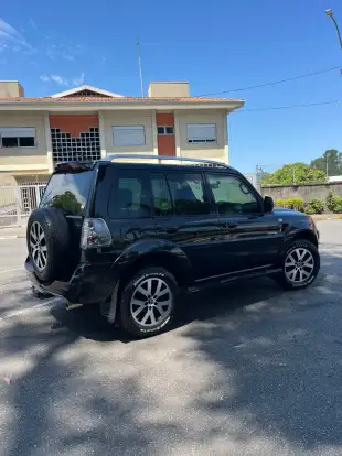 MITSUBISHI-PAJERO TR4-2013