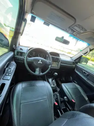 MITSUBISHI-PAJERO TR4-2013