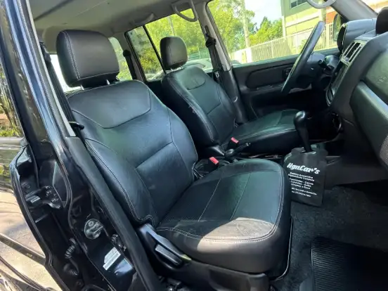 MITSUBISHI-PAJERO TR4-2.0 4X4 16V 140CV FLEX 4P AUTOMÁTICO MITSUBISHI-PAJERO TR4-2013