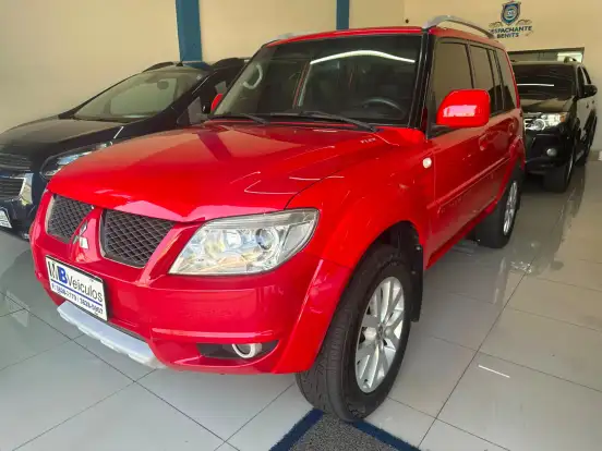 MITSUBISHI-PAJERO TR4-2011