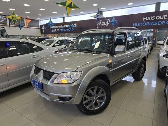 MITSUBISHI-PAJERO TR4-2.0 4X2 16V 140CV FLEX 4P AUTOMÁTICO MITSUBISHI-PAJERO TR4-2014
