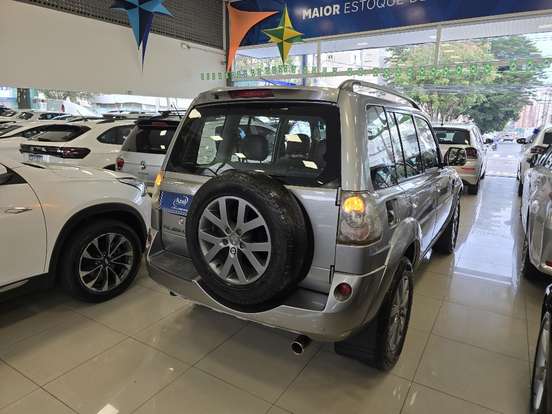 MITSUBISHI-PAJERO TR4-2014
