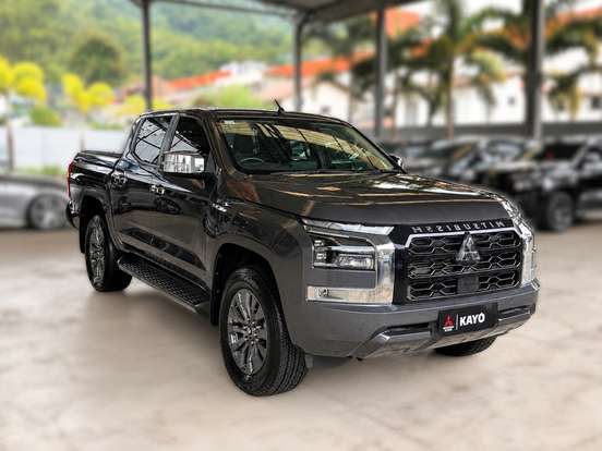 MITSUBISHI-TRITON-2025