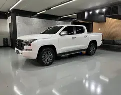 MITSUBISHI TRITON 2.4 BITURBO DIESEL CD HPE-S 4X4 AUTOMÁTICO MITSUBISHI TRITON 2.4 BITURBO DIESEL CD HPE-S 4X4 AUTOMÁTICO