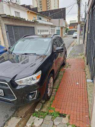 MITSUBISHI-ASX-2015