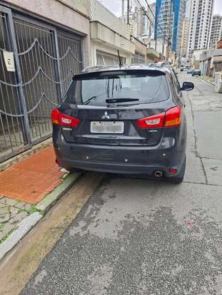 MITSUBISHI-ASX-2015