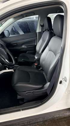 MITSUBISHI-ASX-2016