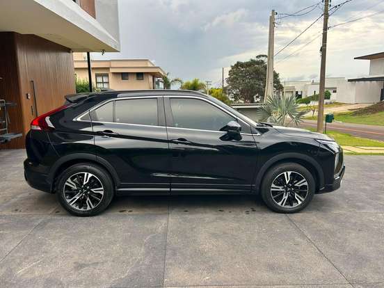 MITSUBISHI-ECLIPSE CROSS-1.5 MIVEC TURBO GASOLINA HPE-S CVT MITSUBISHI-ECLIPSE CROSS-2024