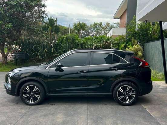 MITSUBISHI-ECLIPSE CROSS-1.5 MIVEC TURBO GASOLINA HPE-S CVT MITSUBISHI-ECLIPSE CROSS-2024