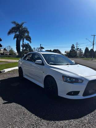 MITSUBISHI-LANCER-2012