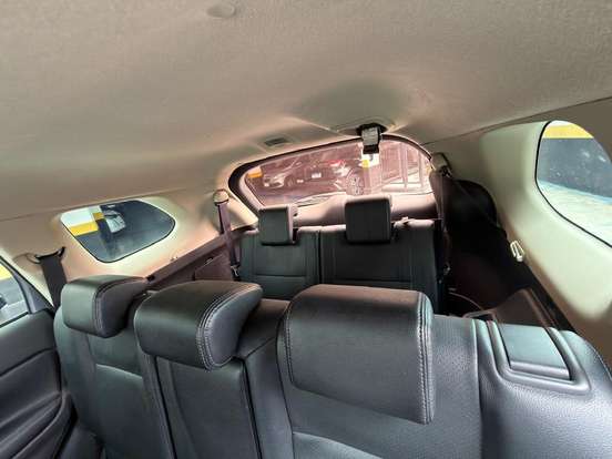 MITSUBISHI-OUTLANDER-2013