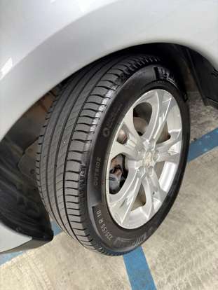 MITSUBISHI-OUTLANDER-2013