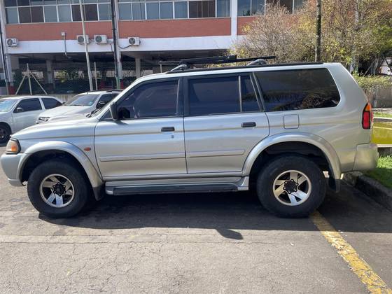 MITSUBISHI PAJERO SPORT 2.8 4X4 8V TURBO INTERCOOLER DIESEL 4P AUTOMÁTICO