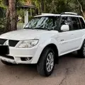 MITSUBISHI PAJERO TR4 2.0 4X4 16V 140CV FLEX 4P AUTOMÁTICO MITSUBISHI PAJERO TR4 2.0 4X4 16V 140CV FLEX 4P AUTOMÁTICO