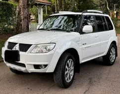 MITSUBISHI PAJERO TR4 2.0 4X4 16V 140CV FLEX 4P AUTOMÁTICO MITSUBISHI PAJERO TR4 2.0 4X4 16V 140CV FLEX 4P AUTOMÁTICO