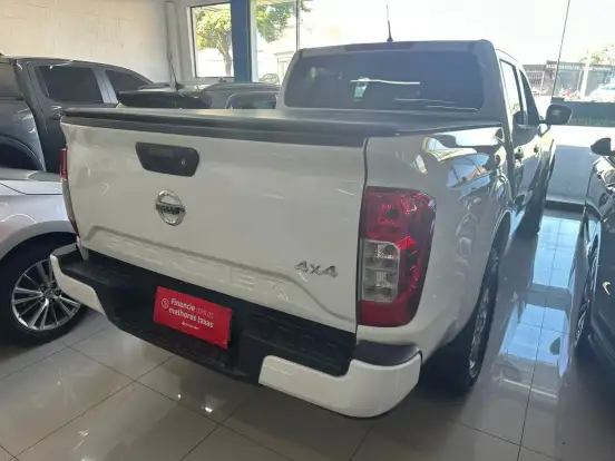 NISSAN-FRONTIER-2022