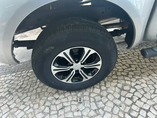 NISSAN-FRONTIER-2014