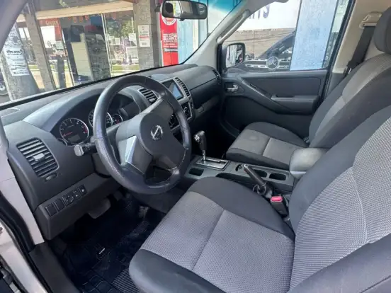 NISSAN-FRONTIER-2.5 SV ATTACK 4X4 CD TURBO ELETRONIC DIESEL 4P AUTOMÁTICO NISSAN-FRONTIER-2014