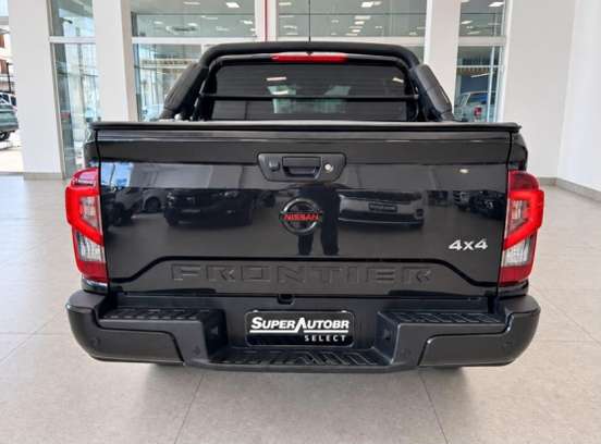 NISSAN-FRONTIER-2022