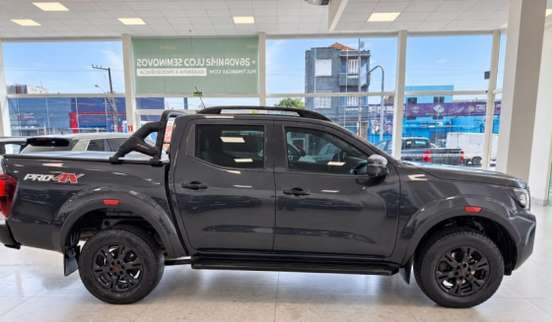 NISSAN-FRONTIER-2022