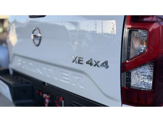 NISSAN-FRONTIER-2022