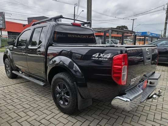 NISSAN-FRONTIER-2.5 LE 4X4 CD TURBO ELETRONIC DIESEL 4P AUTOMÁTICO NISSAN-FRONTIER-2012