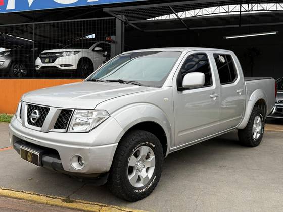 NISSAN FRONTIER 2.5 XE 4X4 CD TURBO ELETRONIC DIESEL 4P MANUAL