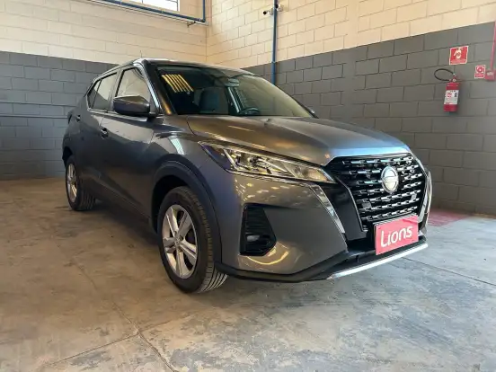 NISSAN-KICKS-2023