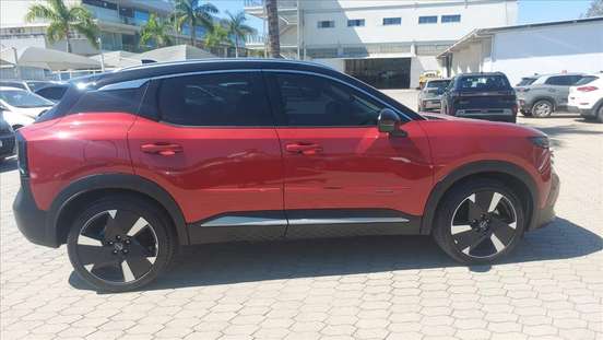 NISSAN-KICKS-2025