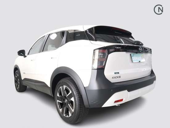 NISSAN-KICKS-2025