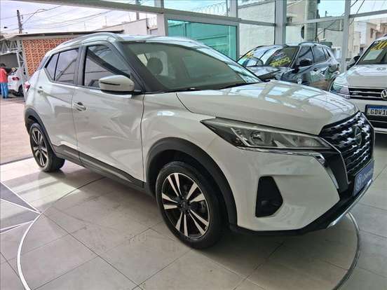 NISSAN-KICKS-2022