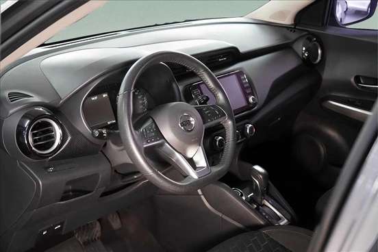 NISSAN-KICKS-2022