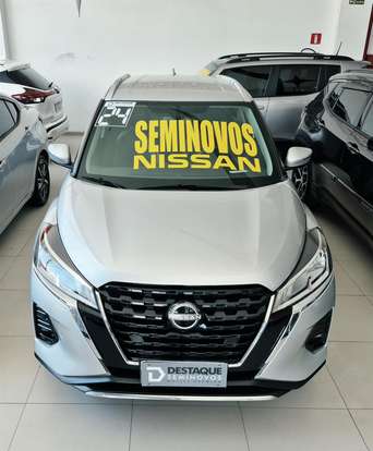 NISSAN-KICKS-2023