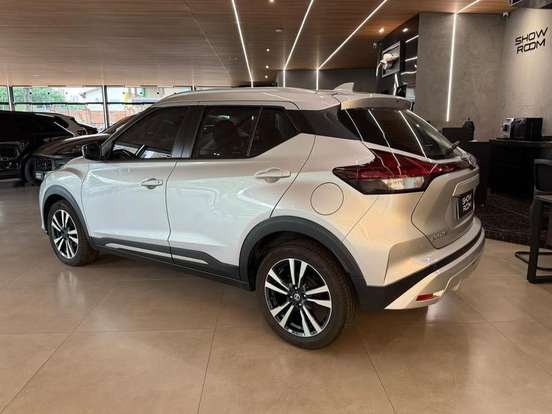 NISSAN-KICKS-1.6 16V FLEXSTART ADVANCE XTRONIC NISSAN-KICKS-2021