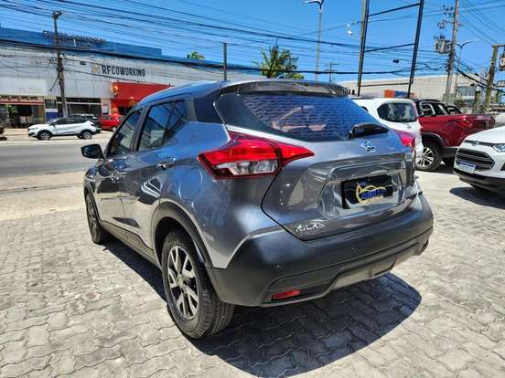 NISSAN-KICKS-2018
