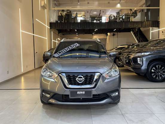 NISSAN-KICKS-2018