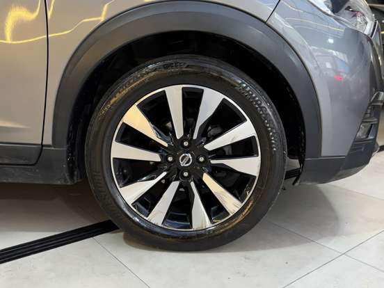 NISSAN-KICKS-2018