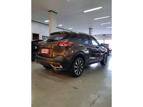 NISSAN-KICKS-2019