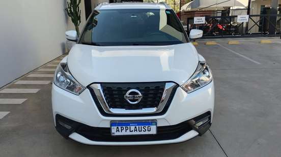 NISSAN-KICKS-2020