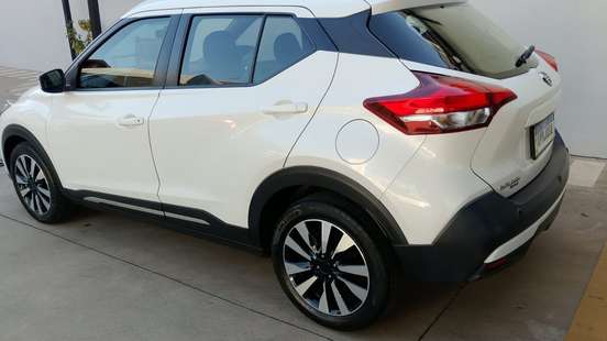NISSAN-KICKS-2020